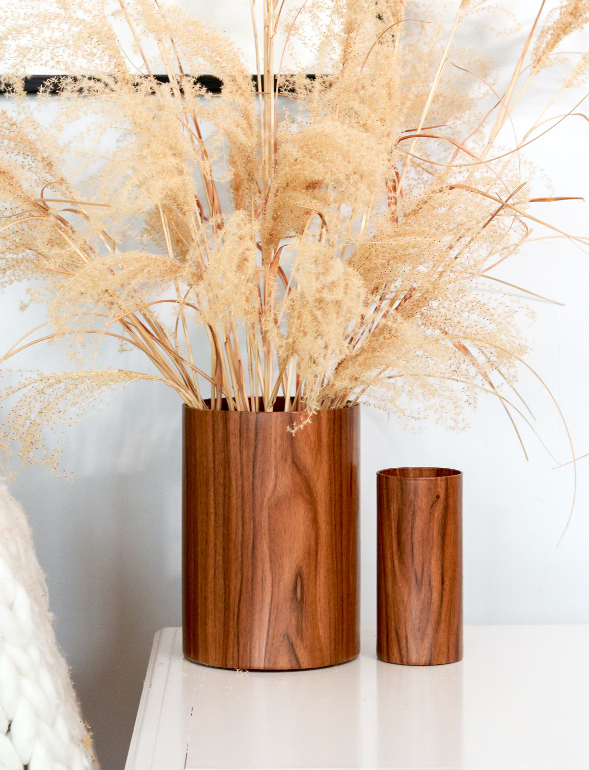 Decorate a Vase with a Wood Finish