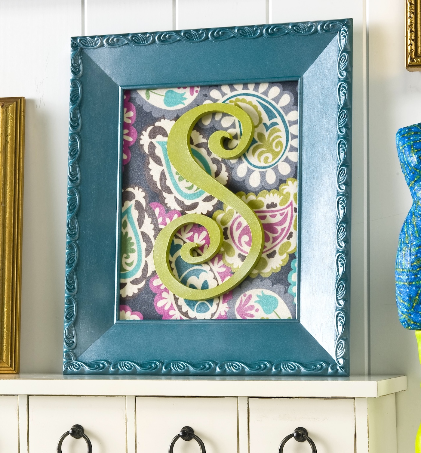 DIY initial wall art