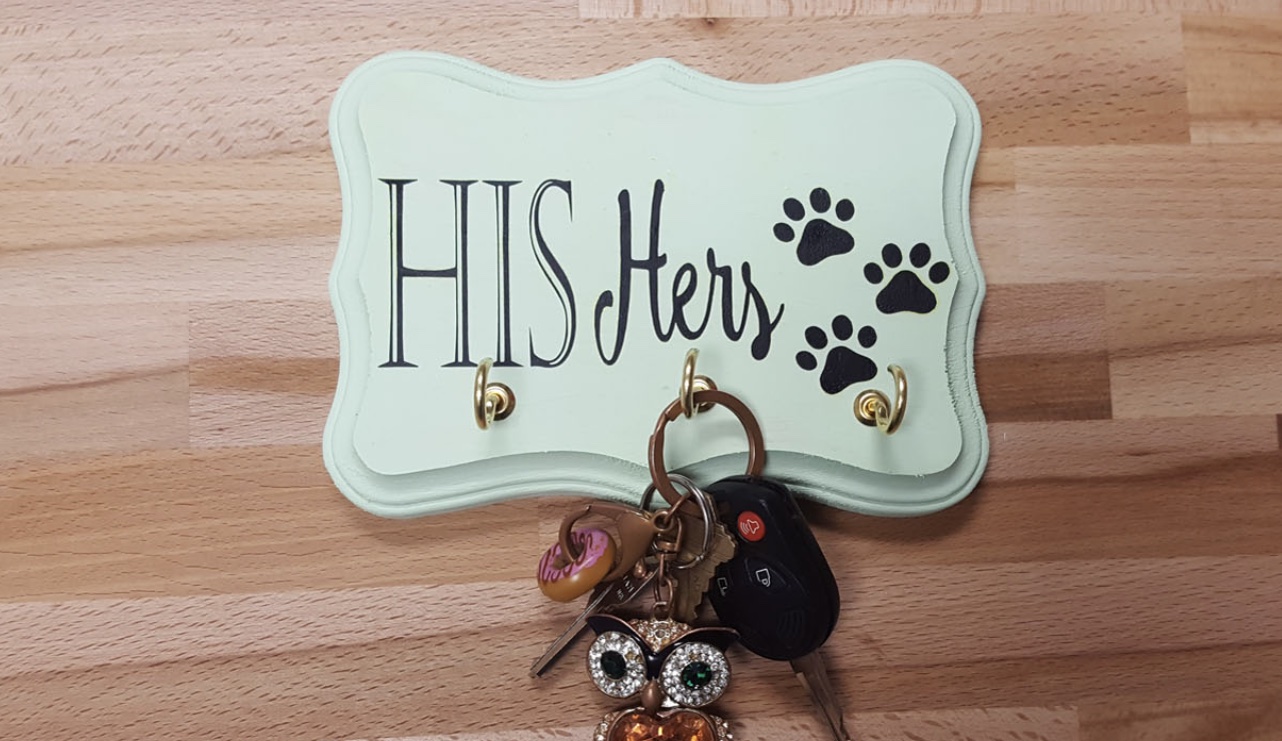 DIY Key Holder from a Wood Plaque