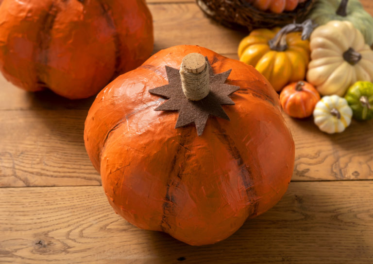 diy paper mache pumpkin