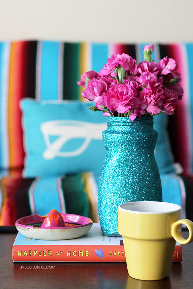 How to Make a Glitter Flower Vase Centerpiece