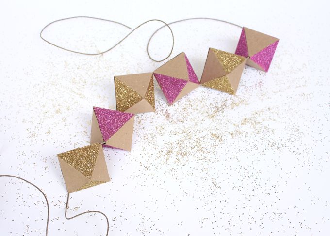 Make a paper garland