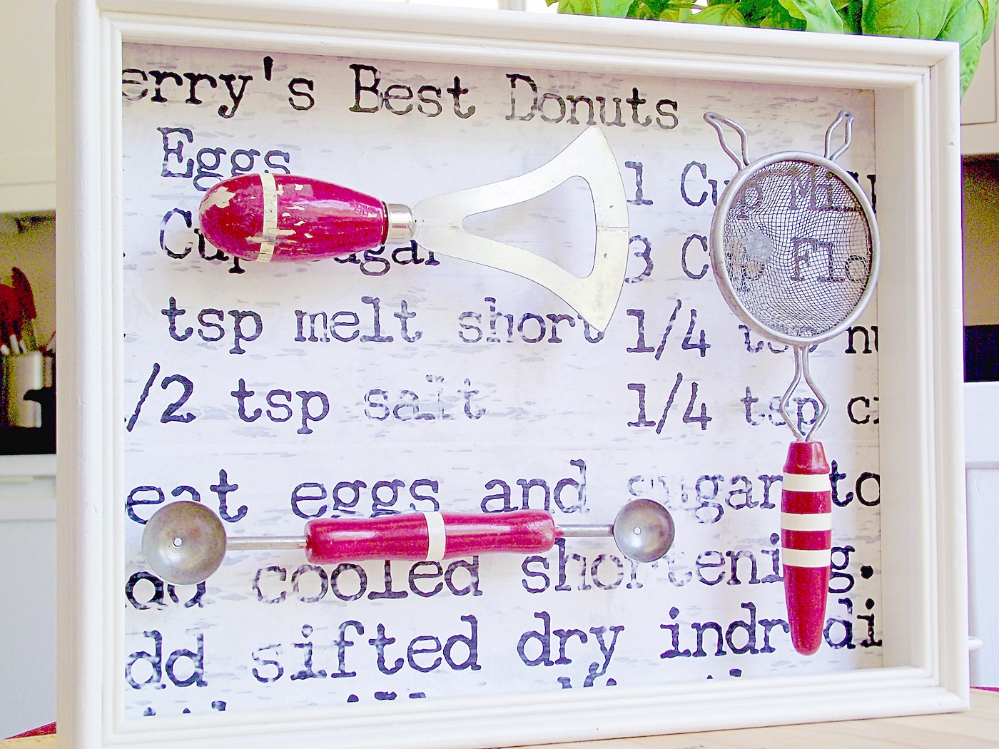 kitchen utensil display
