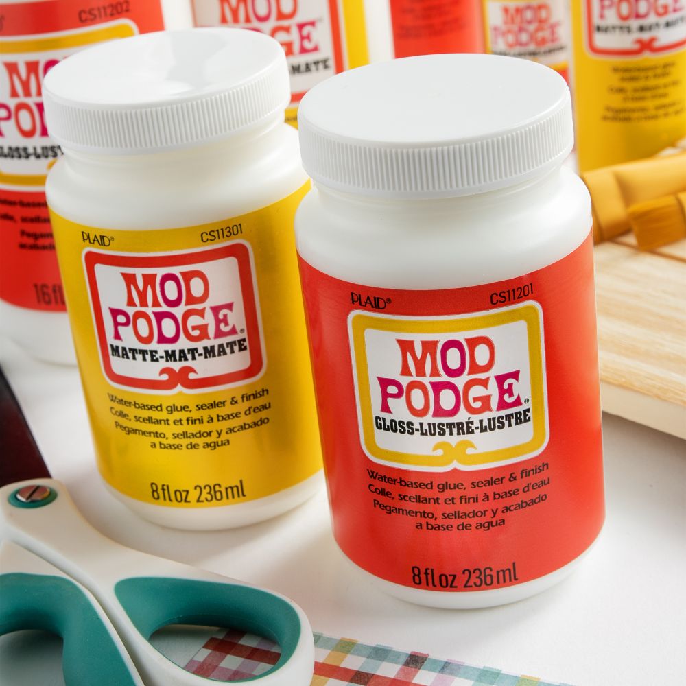 Learn how to mod podge feature