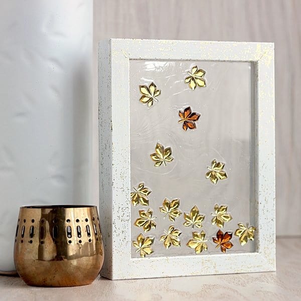 Simple jeweled leaves DIY frame