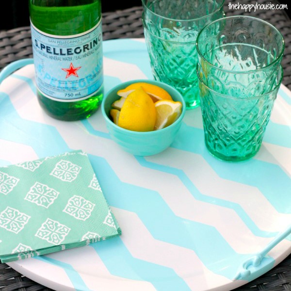 Easy Painted Outdoor Serving Tray