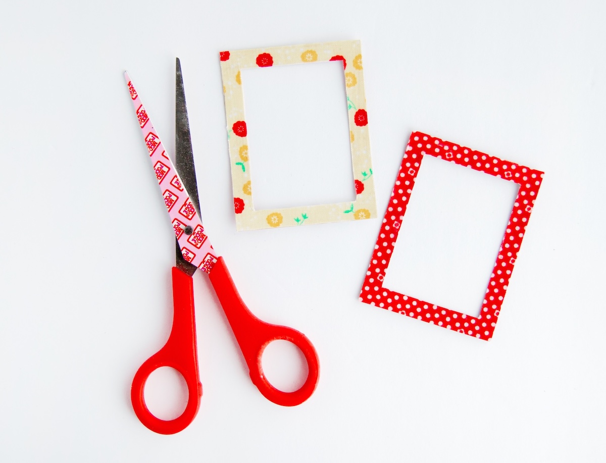Trim the Excess Fabric from Luggage Tag Window